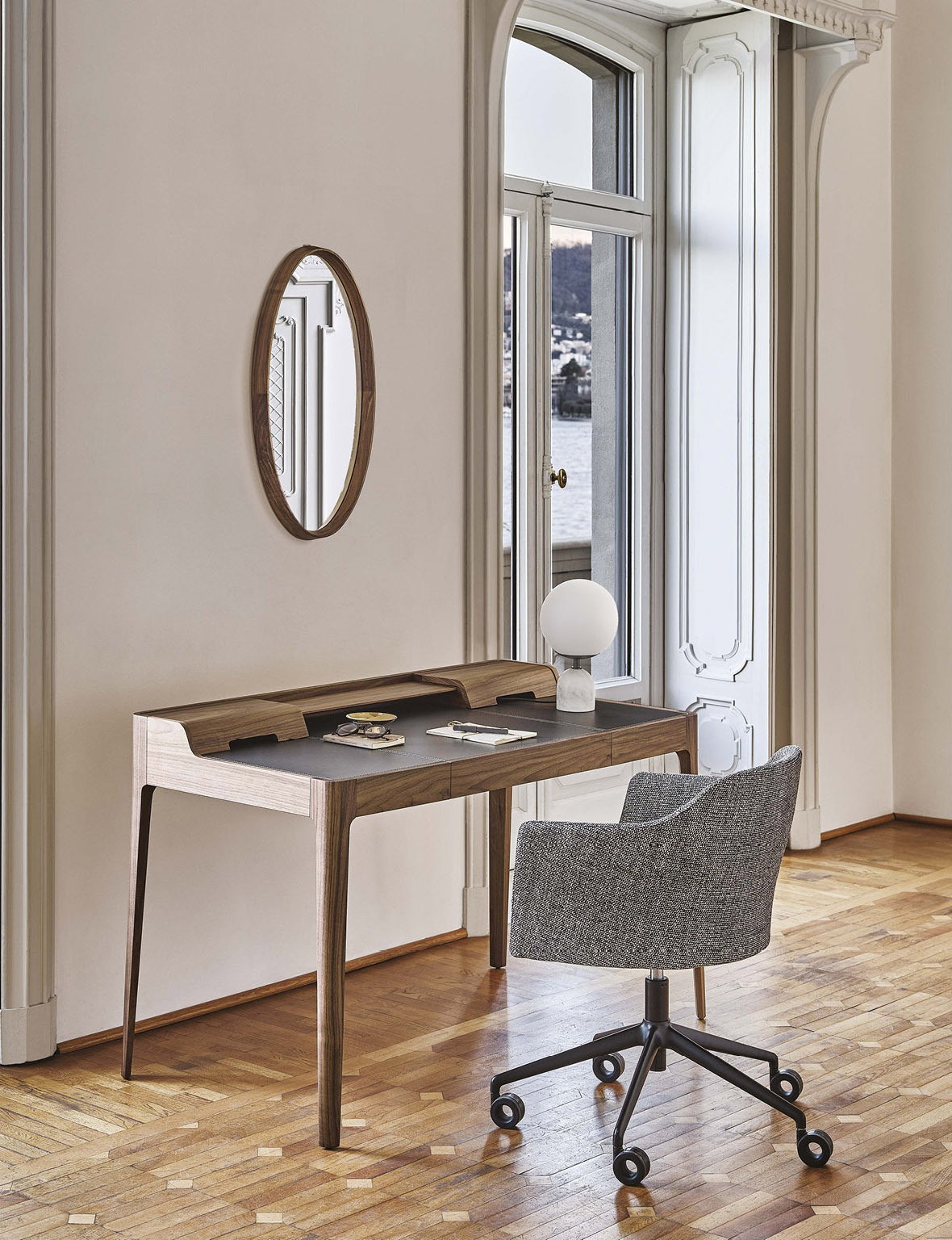 Porada Saffo Leather Top Desk