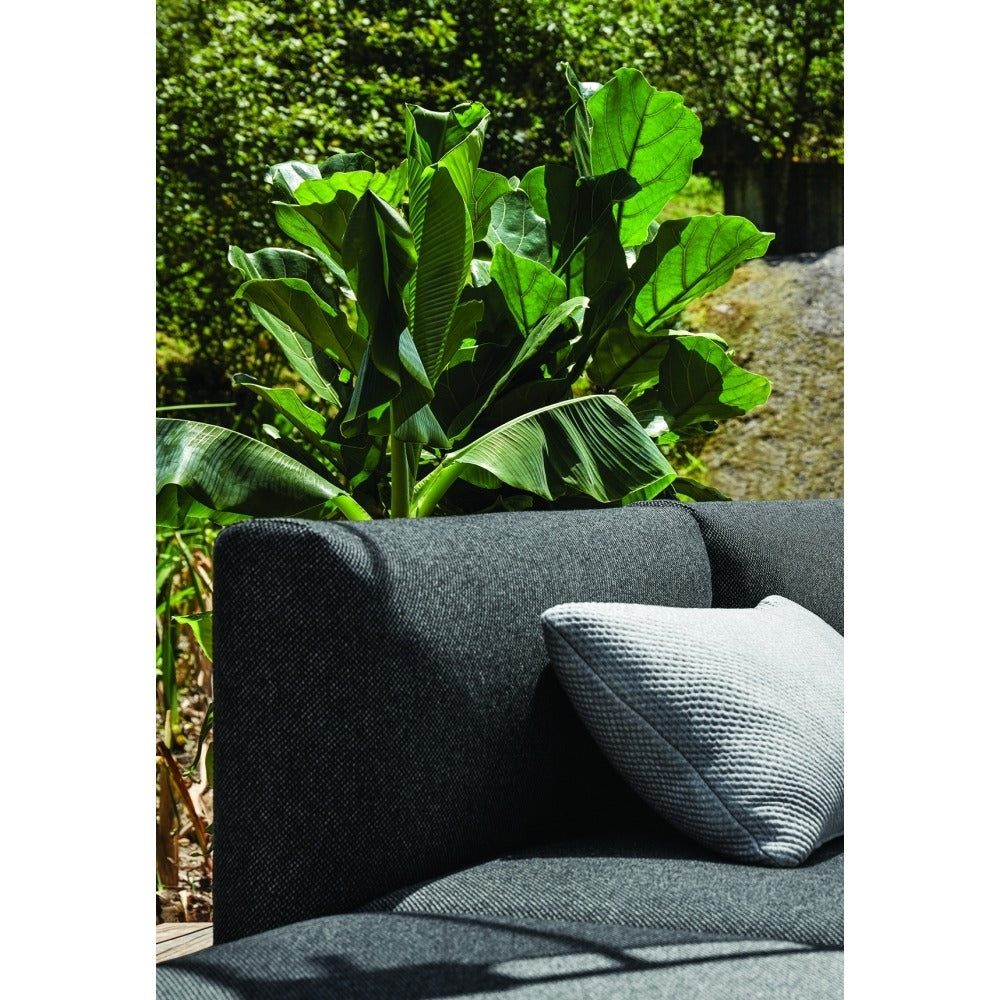 Gloster Maya Lounge Chair 97 x 86 cm