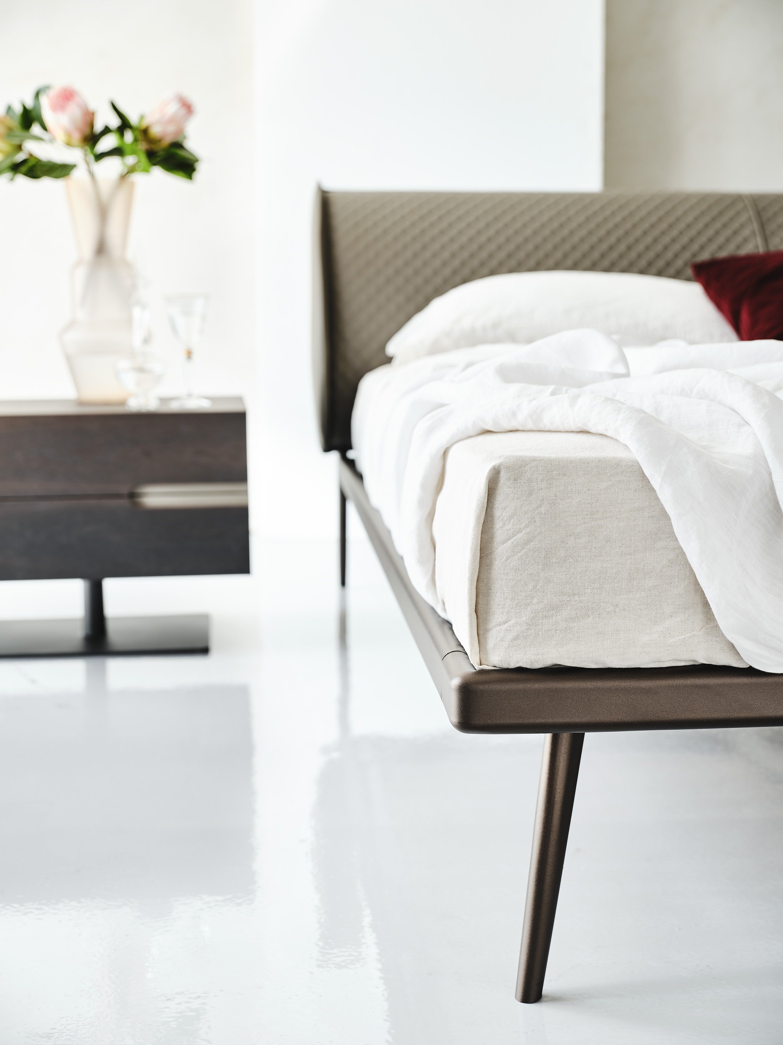 Cattelan Italia Ayrton Bed With Steel Frame