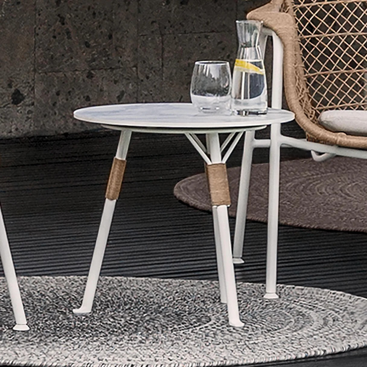 Gloster Fresco Round Side Table