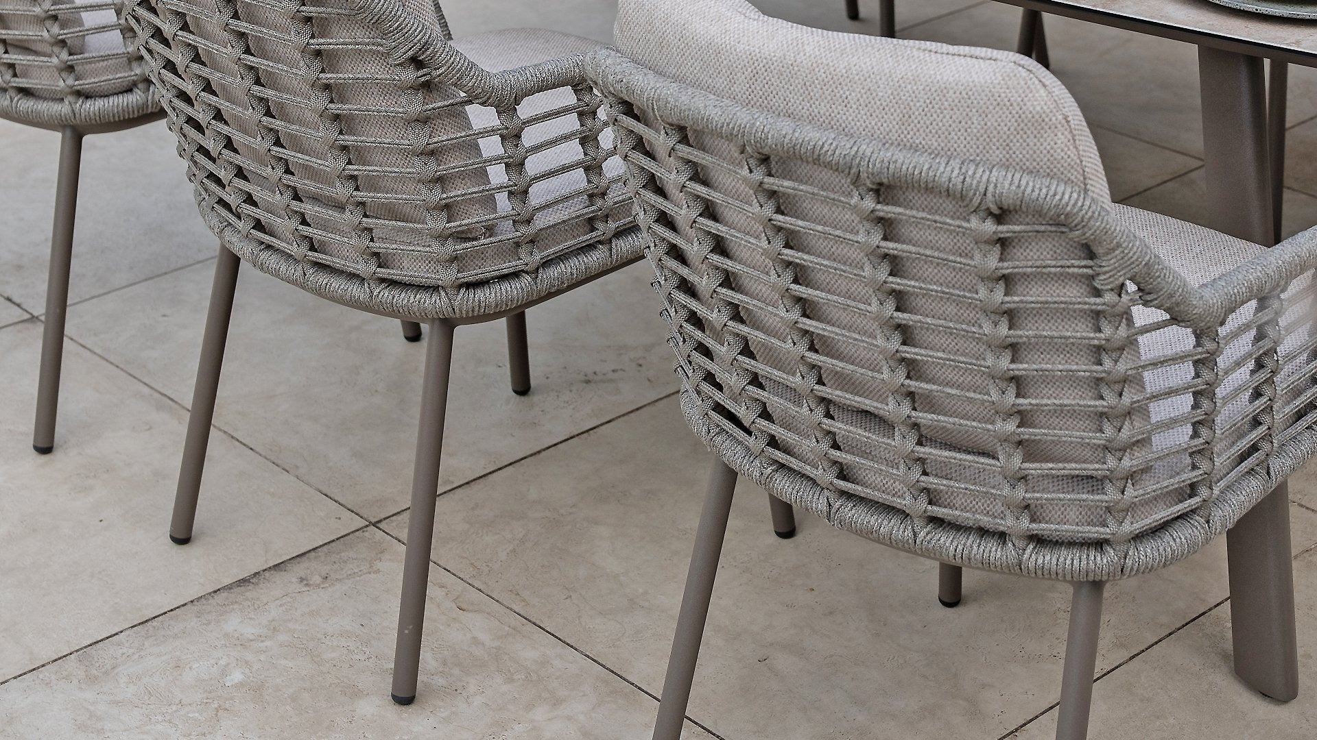 4 Seasons Outdoor Puglia dining set with Manolo Terre table 180 cm