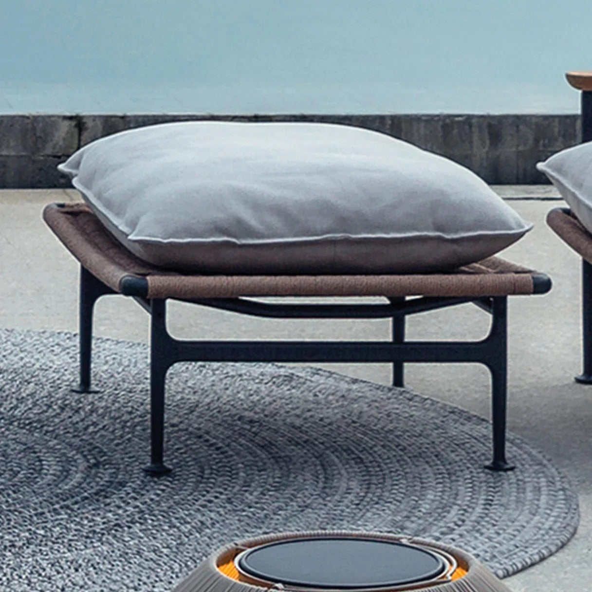 Gloster Zenith Ottoman