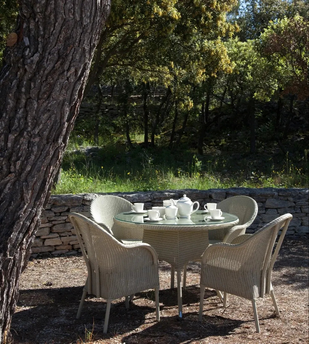 Vincent Sheppard Nîmes dining table