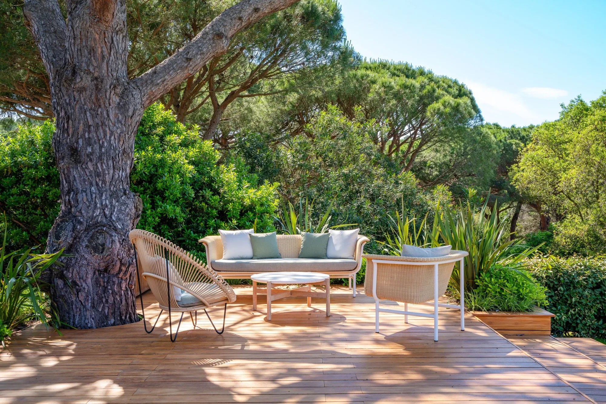 Vincent Sheppard Wicked Lounge Chair With Cushion