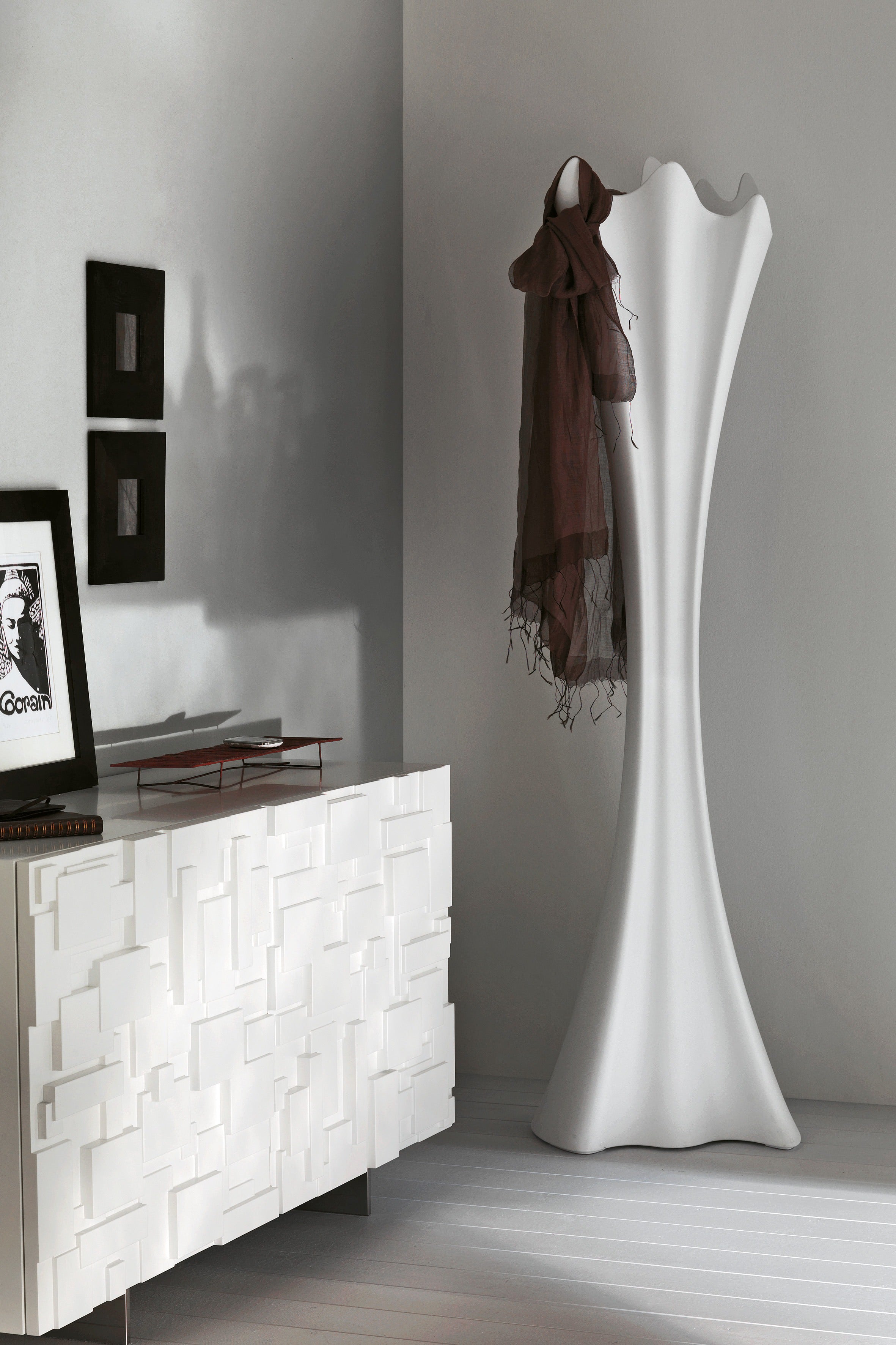 Cattelan Italia Sipario Modern Coat Rack – Fast Delivery