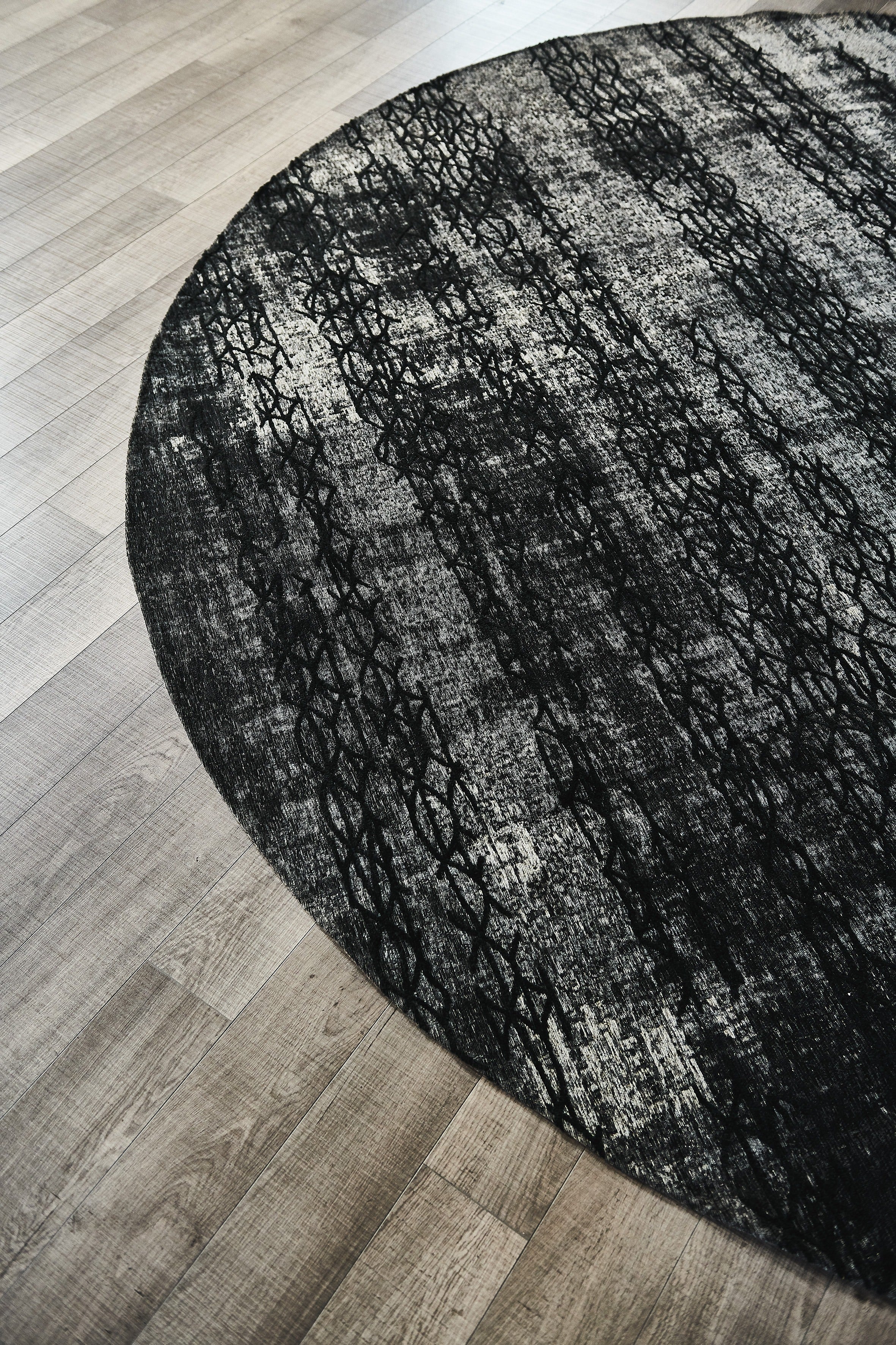 Cattelan Italia Mumbai Rug – Fast Delivery