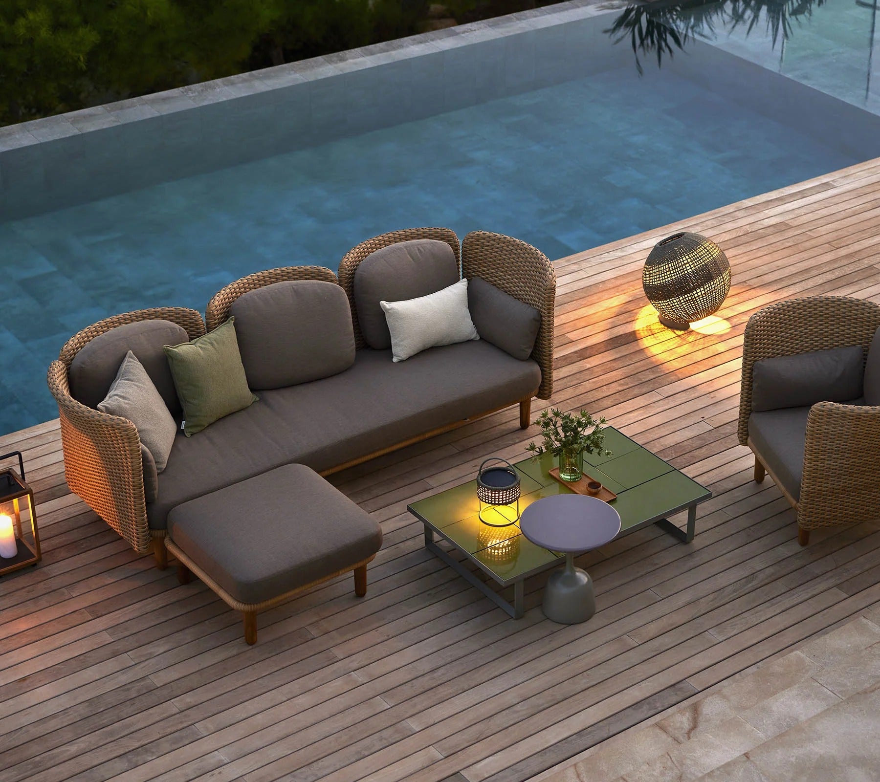 Cane-line Arch 3-Seat Sofa Low Arm and Backrest & Chaise Longue