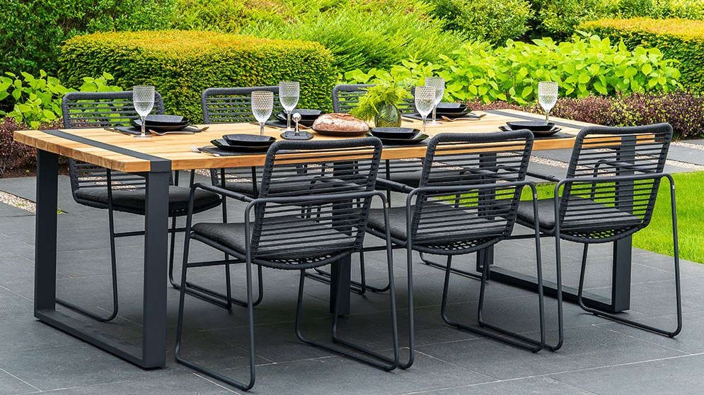 4 Seasons Outdoor Scandic 6 seat dining set with 240cm alto table