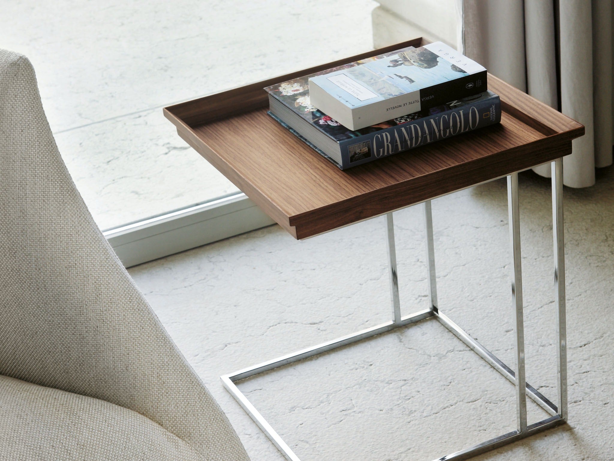 Porada Cucu Side Table