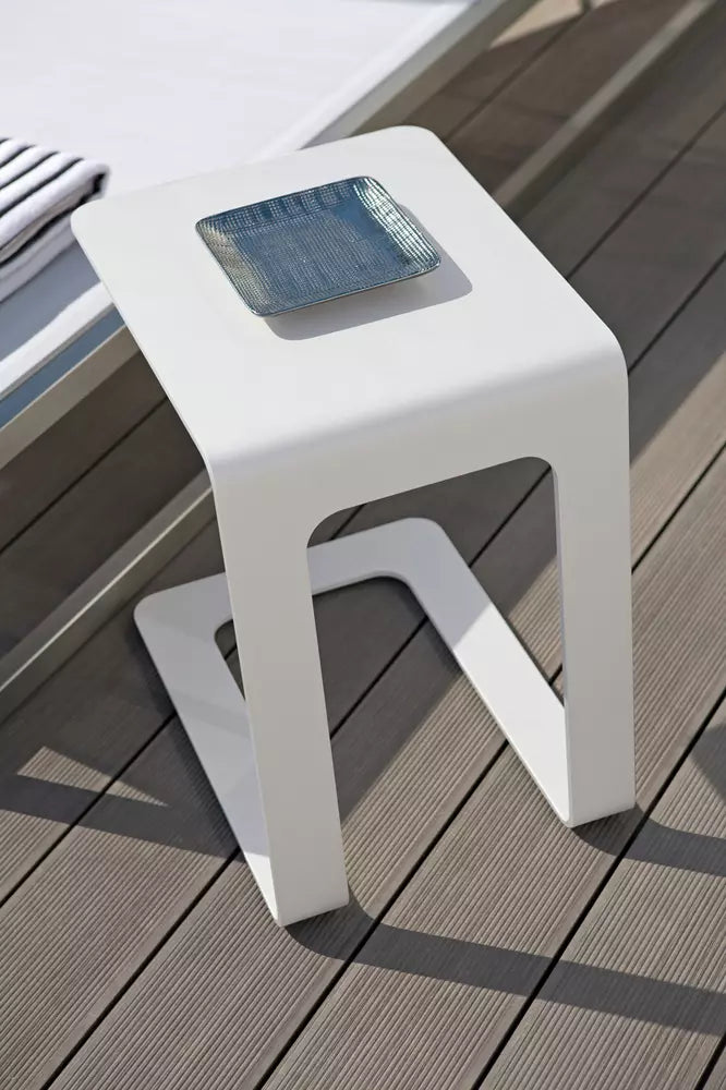 Manutti Lina Open Side Table 44 × 32 × 45h cm