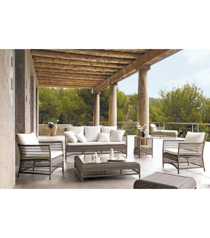 Manutti Malibu Coffee Table