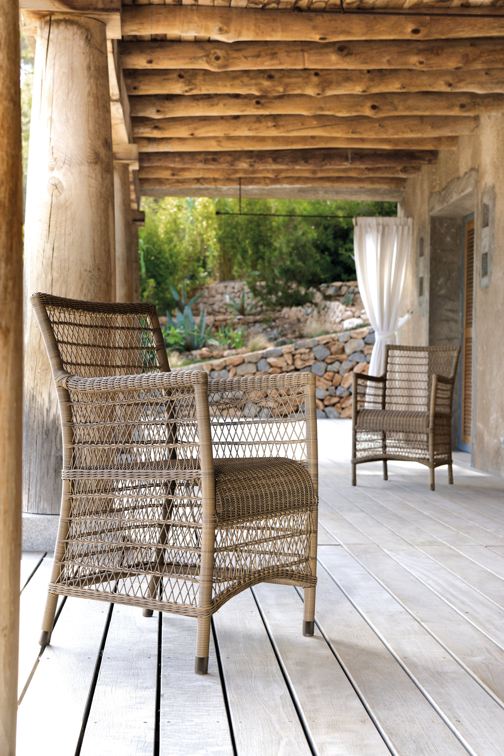 Manutti Malibu Dining Arm Chair
