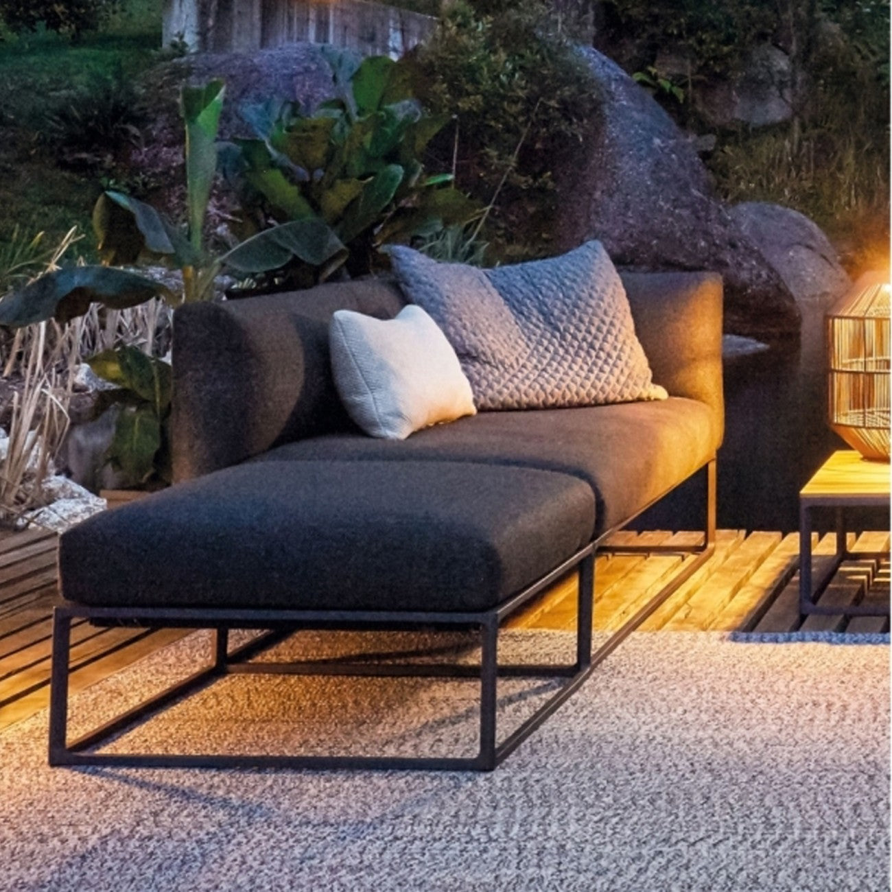Gloster Maya Ottoman 100 x 75 cm