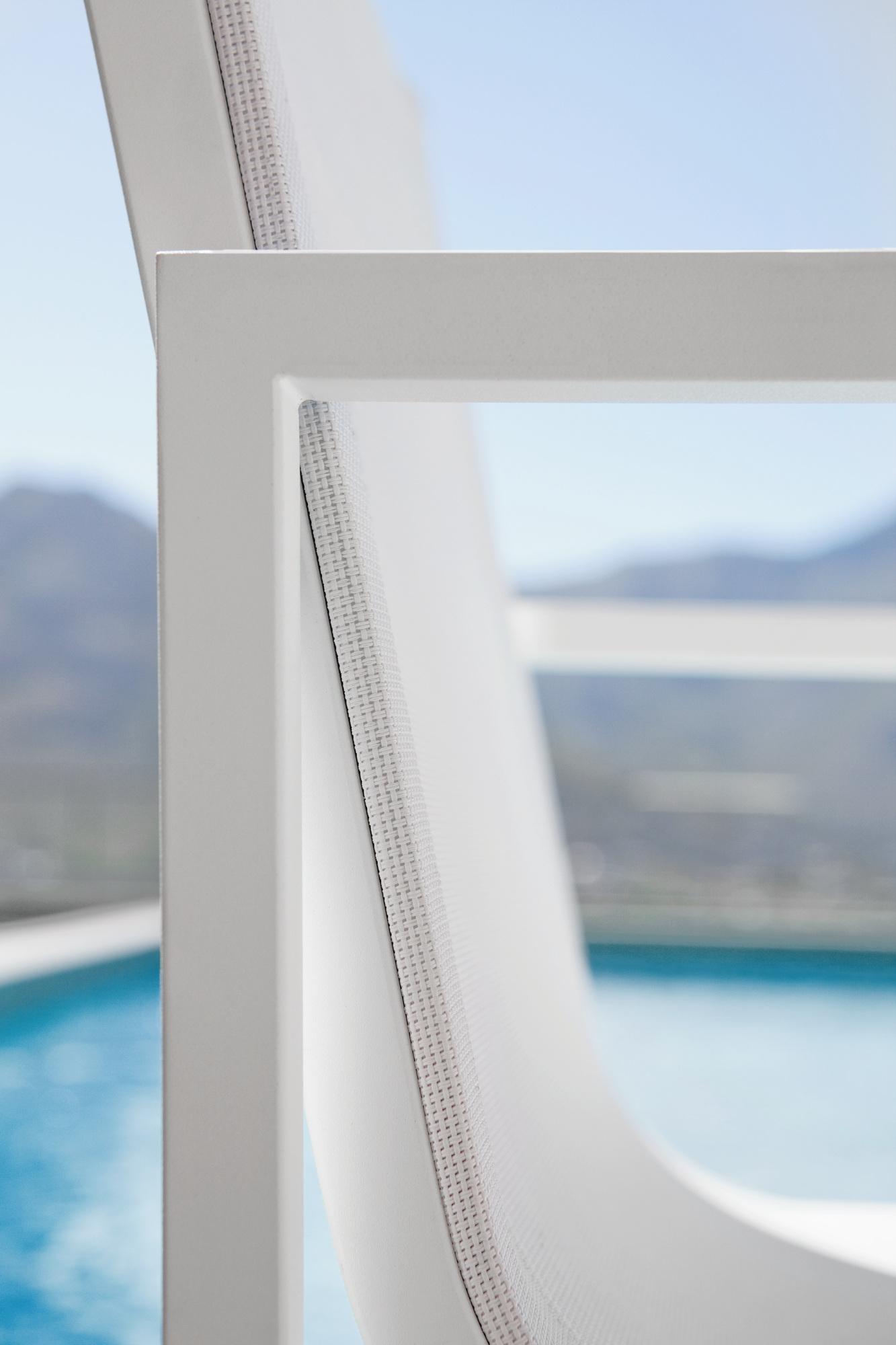 Manutti Latona Dining Arm Chair