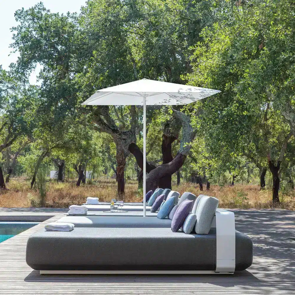 Manutti Kumo Sun Lounger with Backrest