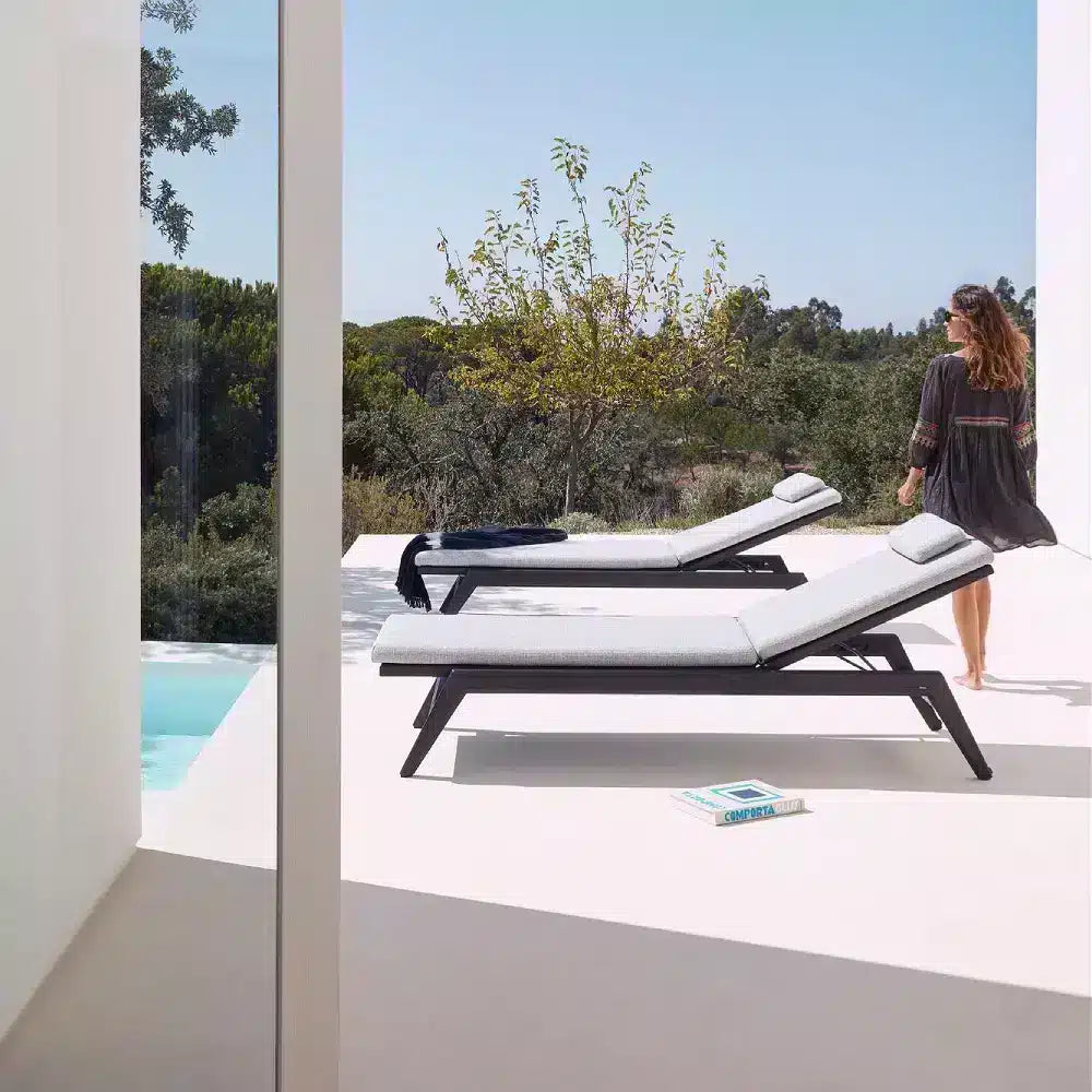 Manutti Sunrise Sun Lounger