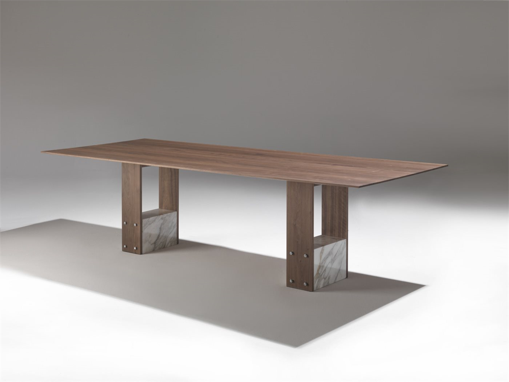 Porada Shani Dining Table