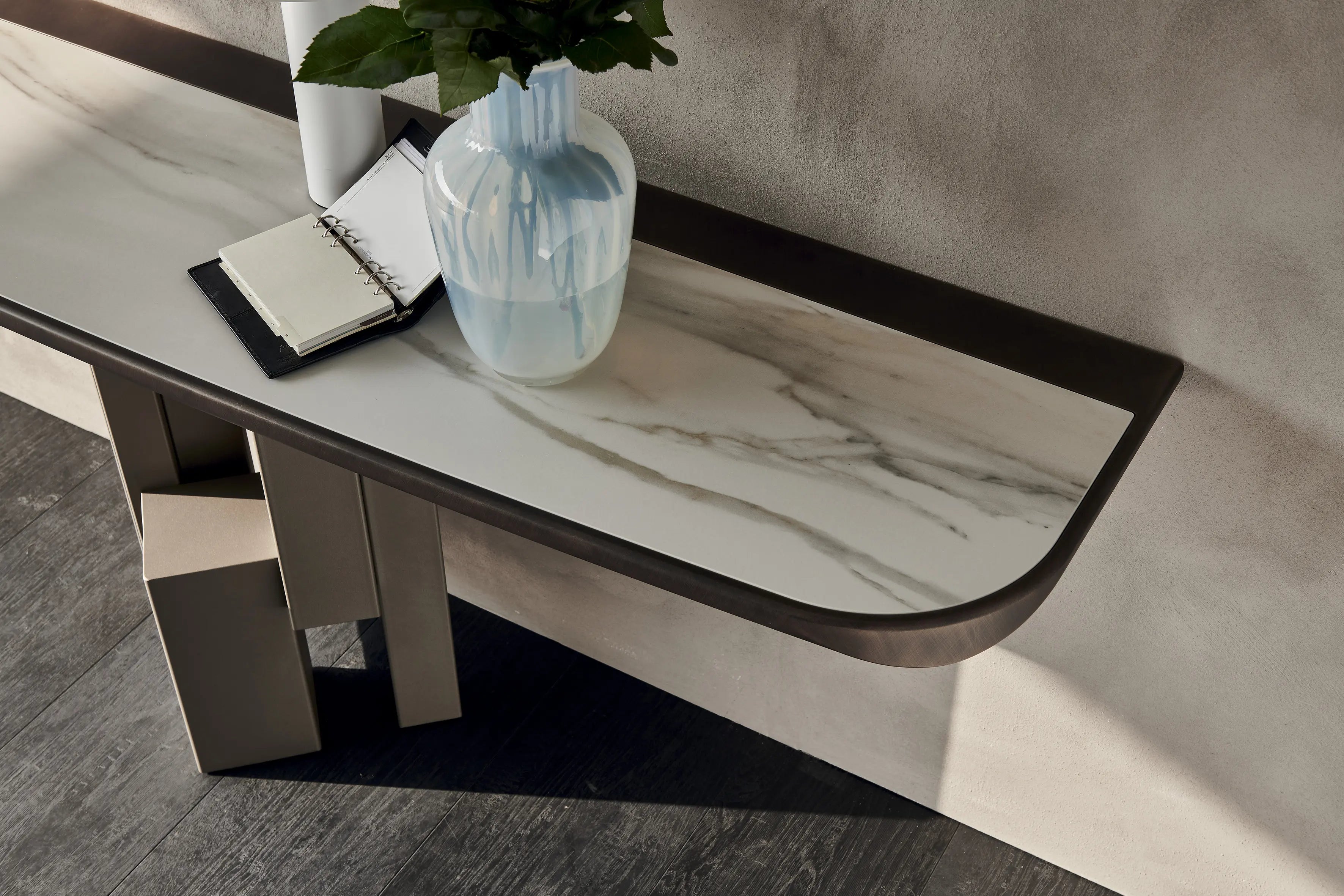 Cattelan Italia Skyline Console With Base