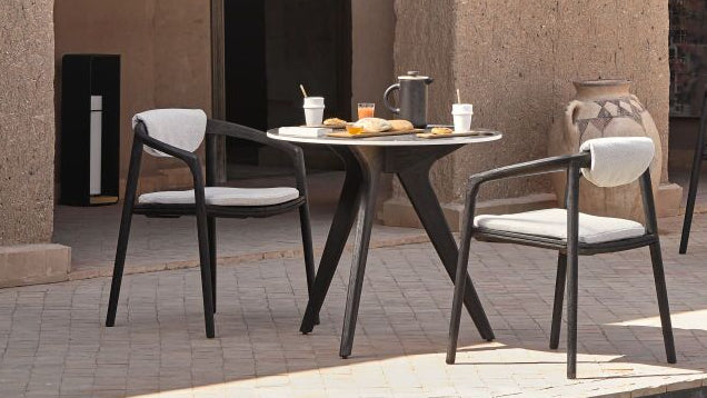 Manutti Solid Outdoor Dining Chair