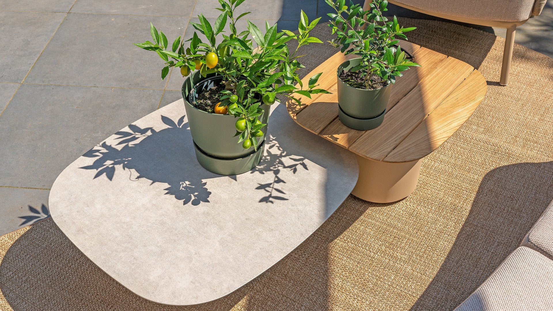 4 Seasons Outdoor Olivia Lounge with Yoga Coffee Table