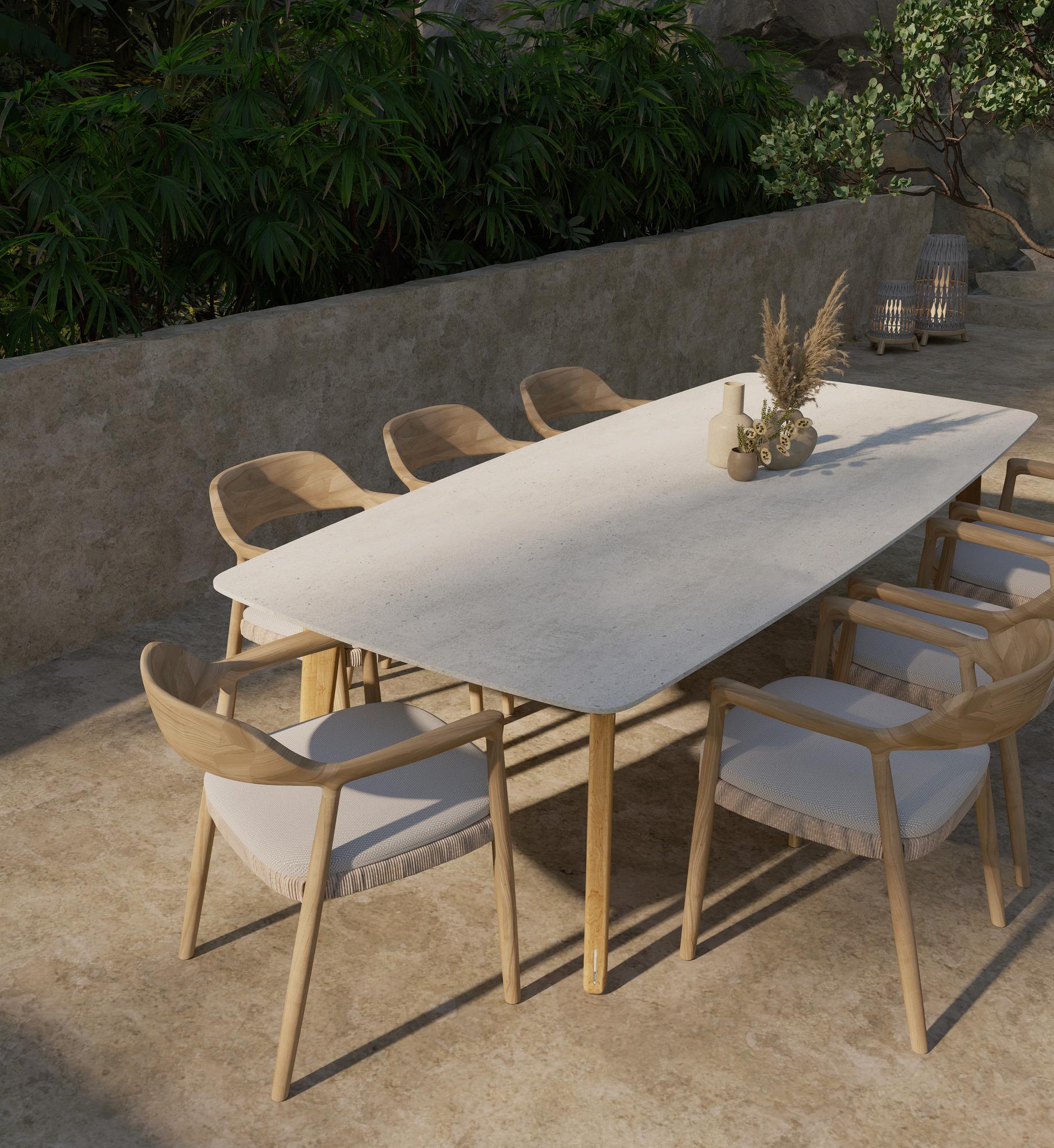 Manutti Yiko Dining Chair