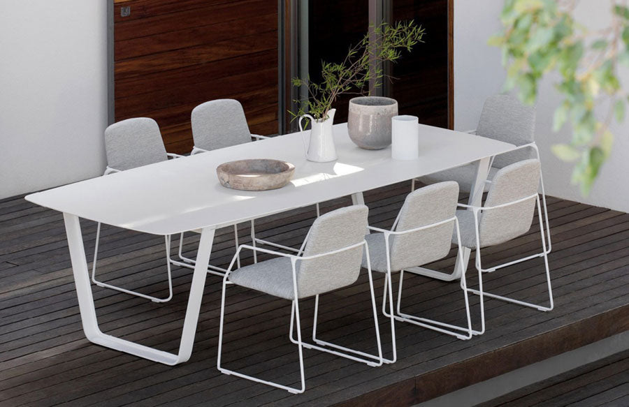 Manutti Air Dining Table - 26  x 118 - (White Frame with White Ceramic) 